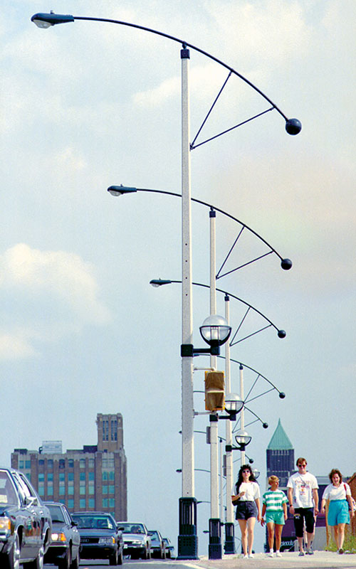 Square street online light pole