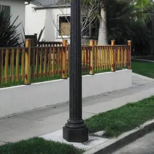 A K118 Washington fixture atop an Ionic pole.