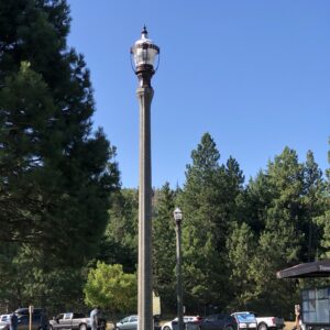 K445 Sol-Lux fixture atop Talisman style pole. Project is located at Indian John Hill Rest Area in Washington state.